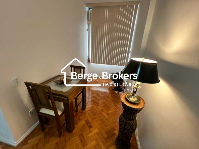 Conheça Sala do imóvel - Apartamento para alugar Rua Barão de Ipanema, Copacabana, Rio de Janeiro - R$ 4.800 - RJAP20724 - 4 Sala - 4