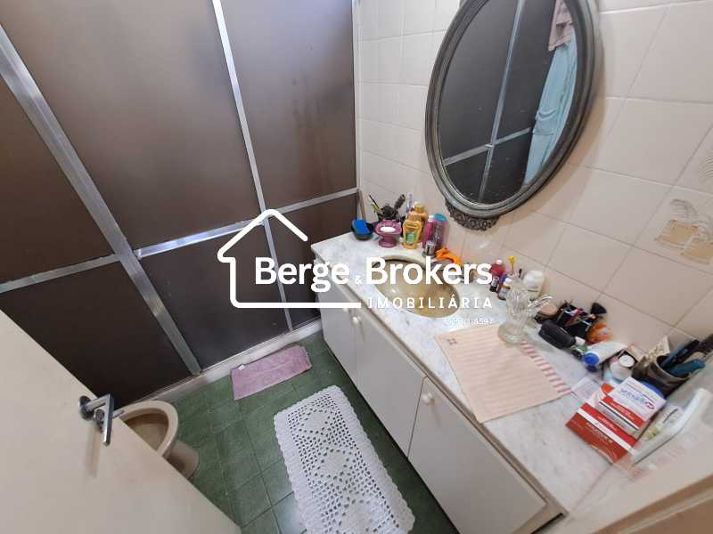 9 - Banheiro Suíte - Segundo  - 9