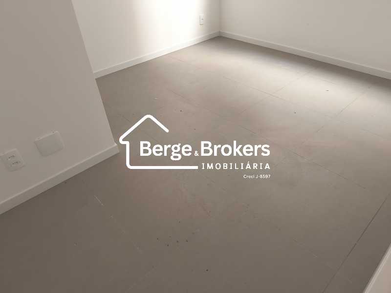 Conheça QUARTO/SUITE do imóvel - Apartamento 1ª locação varandinha,sala e quarto com vaga de garagem a venda na Tijuca - RJAP10376 - 8 QUARTO/SUITE - 8