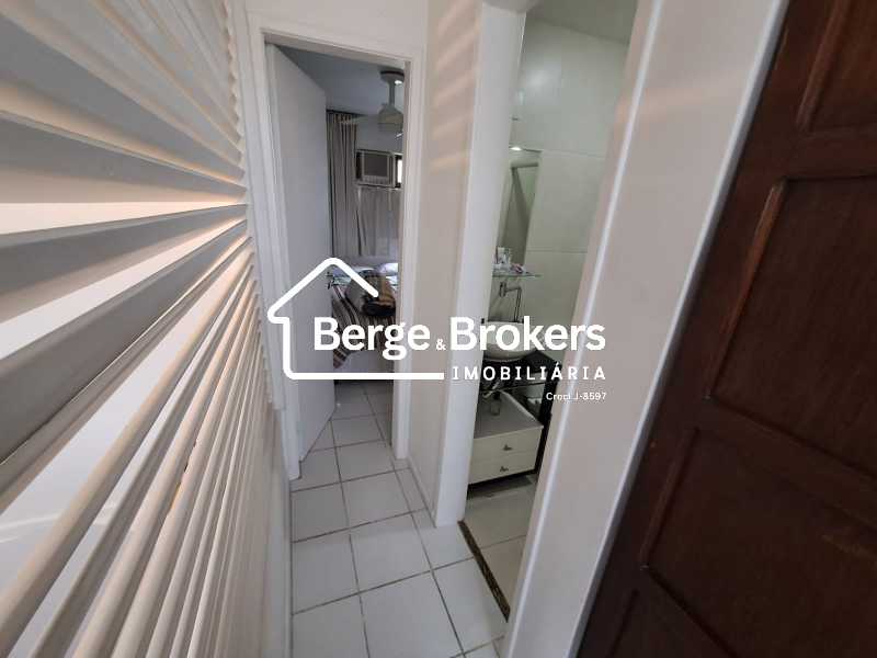 fb6ea378-adf0-4fd6-b43f-98b707 - 25