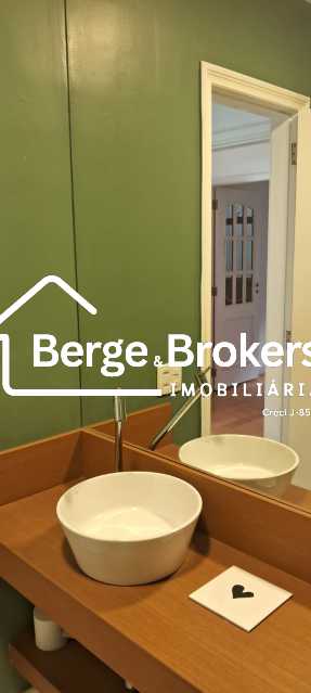 WhatsApp Image 2025-11-10 at 2 - 11