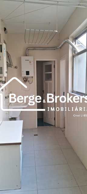 WhatsApp Image 2025-11-10 at 2 - 10