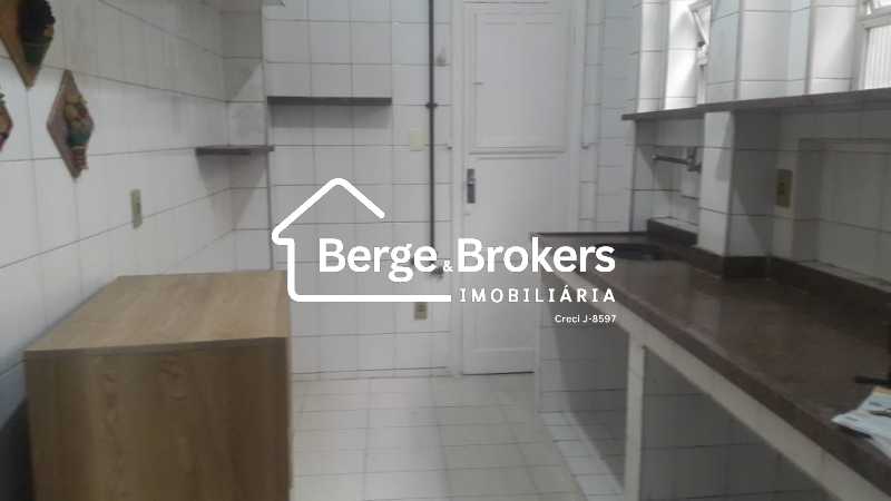 Conheça 13 - cozinha 2. do imóvel - Apartamento 1 quarto à venda Copacabana, Rio de Janeiro - R$ 850.000 - RJAP10381 - 14 13 - cozinha 2. - 14