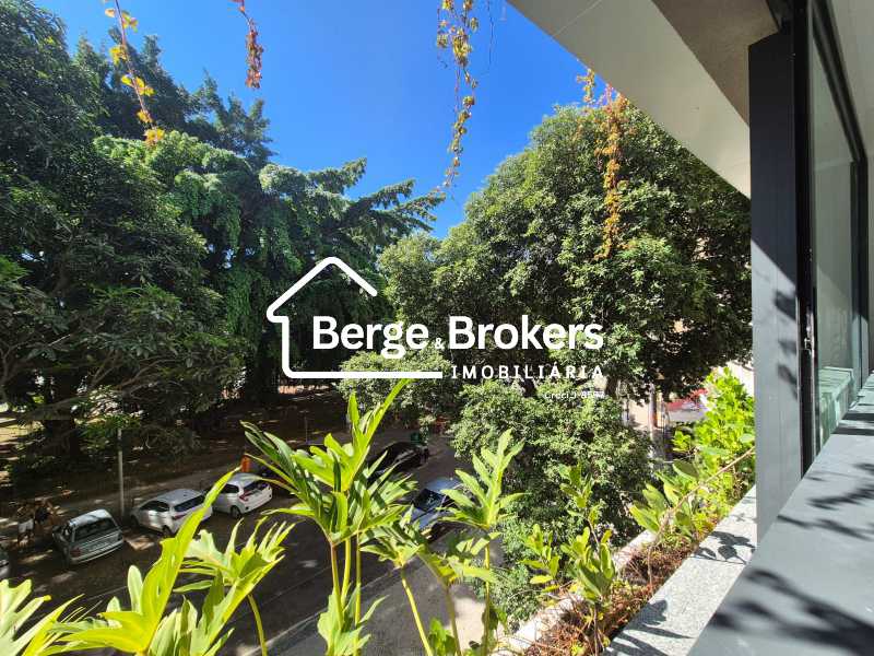 WhatsApp Image 2025-11-06 at 1 - 12