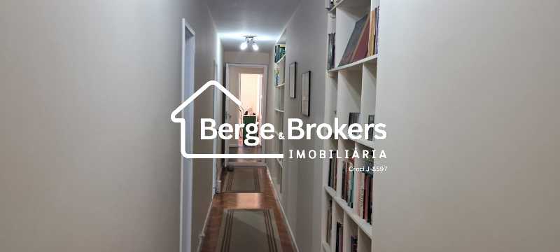 WhatsApp Image 2025-11-16 at 1 - 3