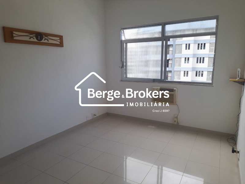 WhatsApp Image 2025-11-24 at 1 - 9