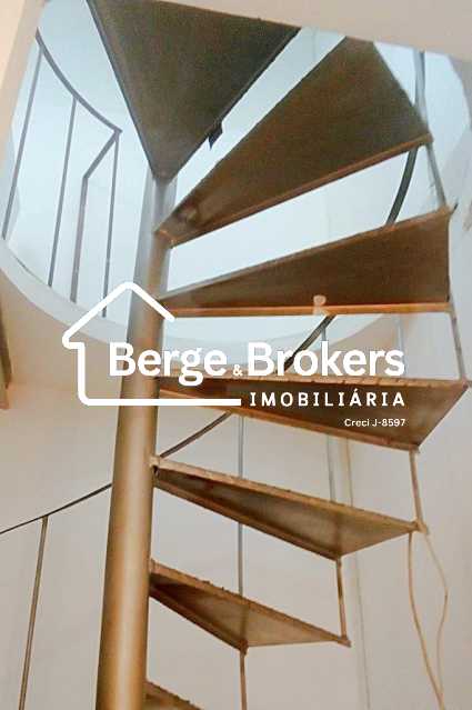 02 - BOZANO - Loja E - Acesso  - 11