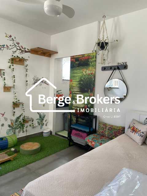 WhatsApp Image 2025-12-03 at 1 - 8