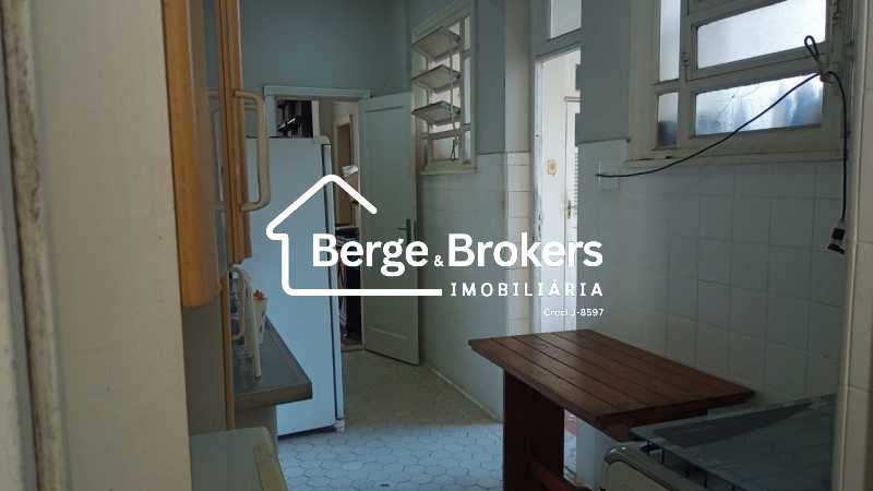 Conheça Cozinha. do imóvel - Apartamento 3 quartos à venda Humaitá, Rio de Janeiro - R$ 899.000 - RJAP30733 - 22 Cozinha. - 22