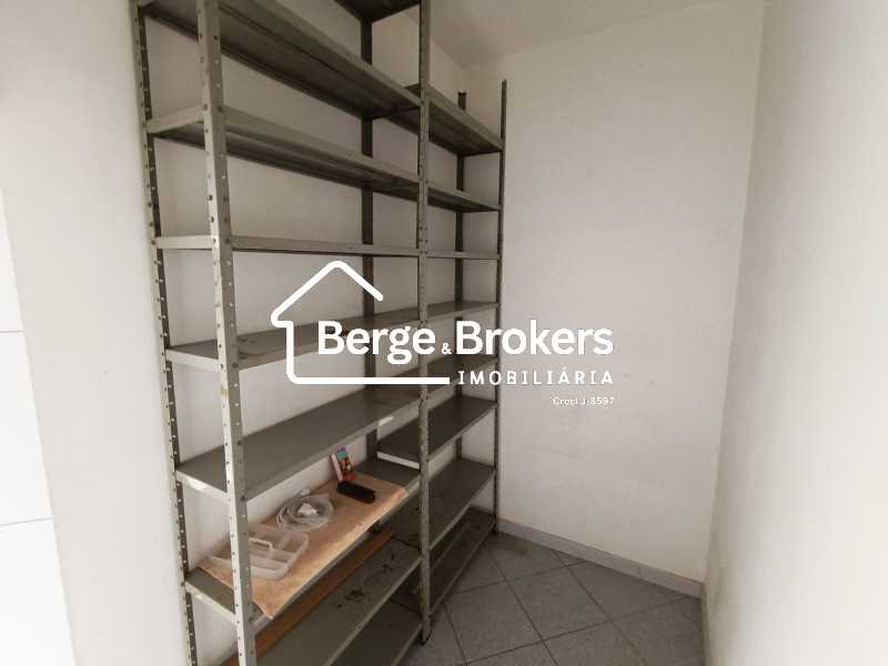 DEPENDÊNCIA DE SERVIÇO - 30