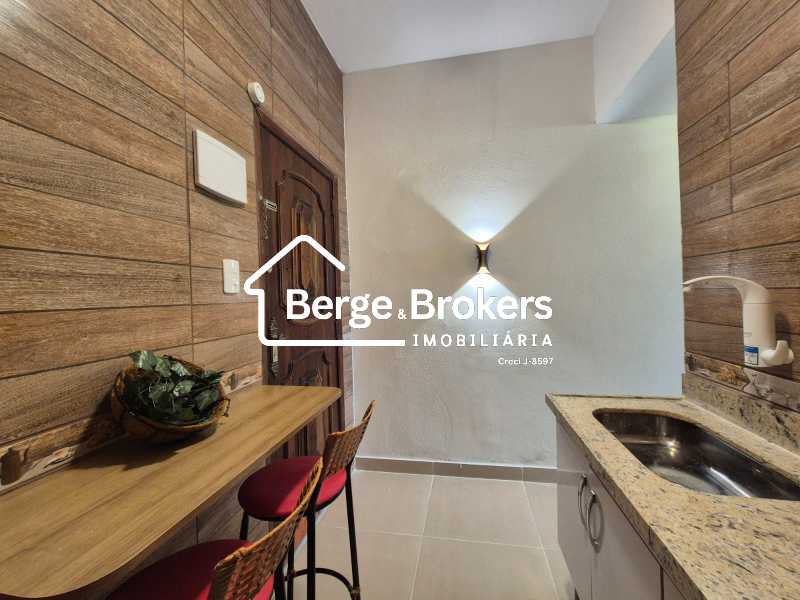 WhatsApp Image 2025-11-21 at 1 - 5