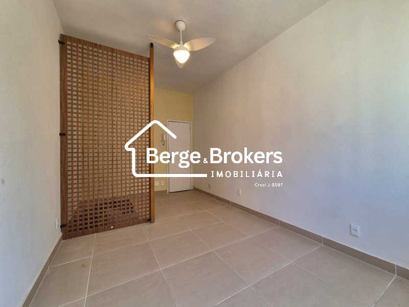 WhatsApp Image 2025-11-21 at 1 - 27