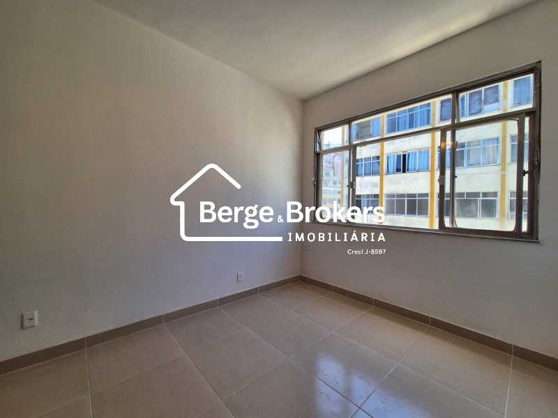 WhatsApp Image 2025-11-21 at 1 - 23