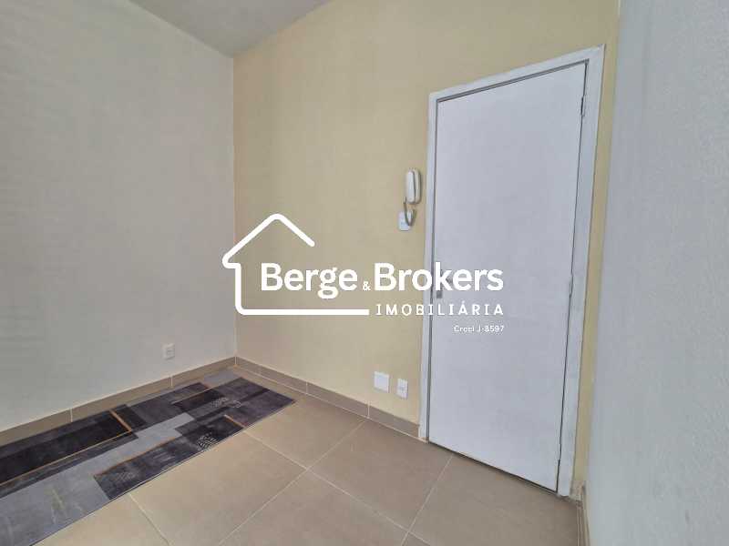 WhatsApp Image 2025-11-21 at 1 - 31