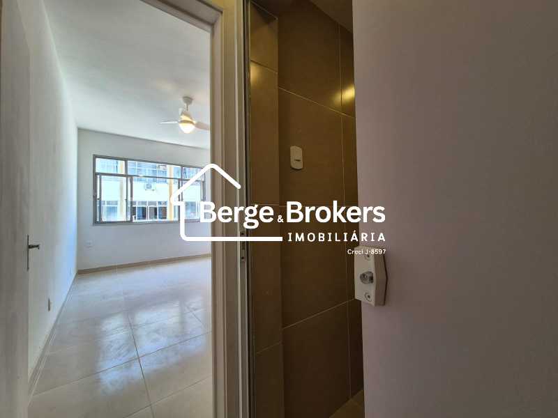 WhatsApp Image 2025-11-21 at 1 - 16