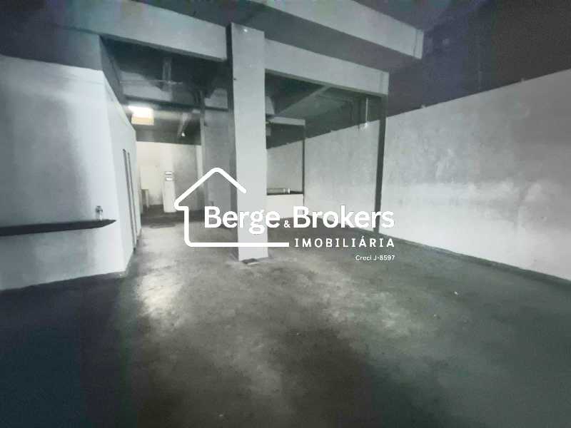 Conheça IMG-20251125-WA0041 do imóvel - Loja 256m² para venda e aluguel Humaitá, Rio de Janeiro - R$ 1.300.000 - RJLJ00051 - 19 IMG-20251125-WA0041 - 19