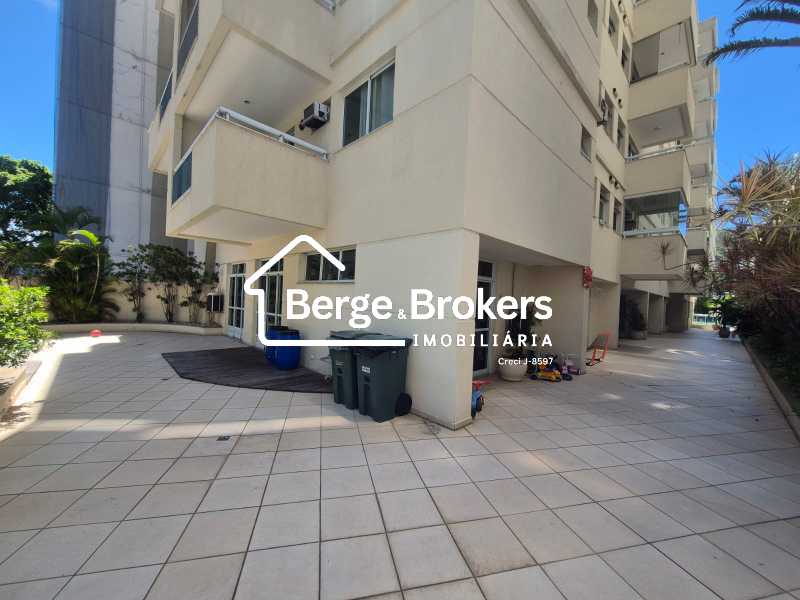 WhatsApp Image 2026-01-15 at 1 - 33