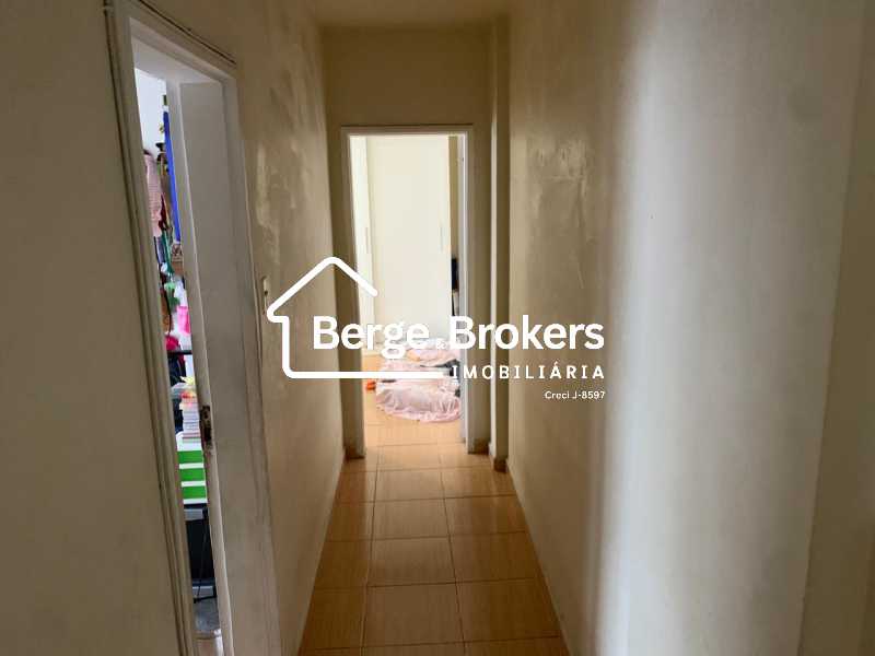 Hall dos quartos1. - 6