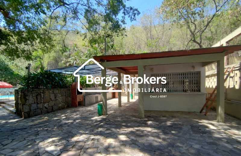 área da churrasqueira - 31