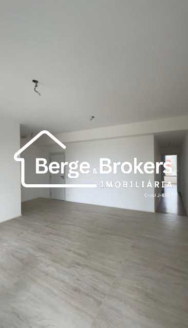 WhatsApp Image 2026-02-10 at 0 - 16