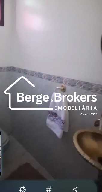 BANHEIRO SOCIAL - 18