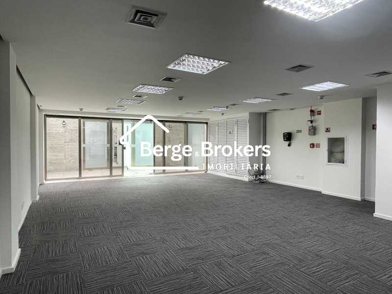 Conheça 12 - CAP SAL 40 - Salão Térr do imóvel - Prédio 369m² para alugar Humaitá, Rio de Janeiro - R$ 40.000 - RJPR00018 - 8 12 - CAP SAL 40 - Salão Térr - 8
