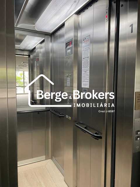 Conheça 24 - CAP SAL 40 - Elevad3 do imóvel - Prédio 369m² para alugar Humaitá, Rio de Janeiro - R$ 40.000 - RJPR00018 - 51 24 - CAP SAL 40 - Elevad3 - 51