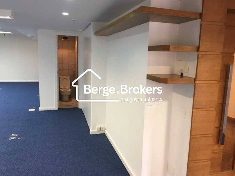 14 - FLOR19 - Sala 301 - BH 2 - 13