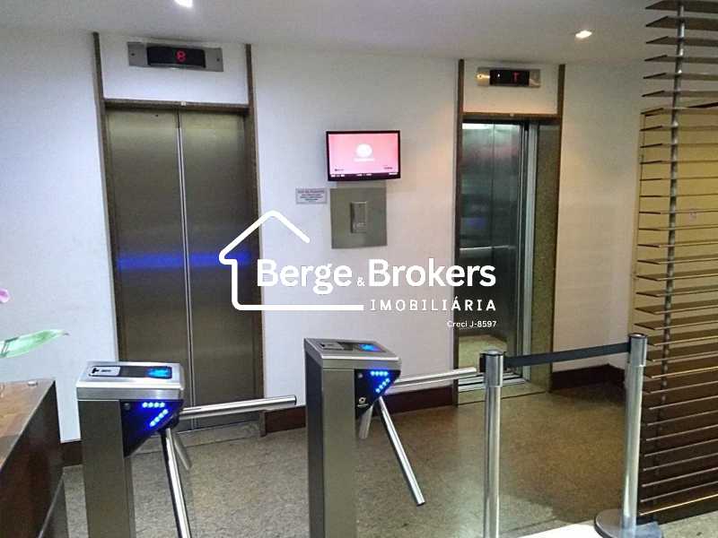 00 - TRAV5 - Sala 1301 - Recep - 5