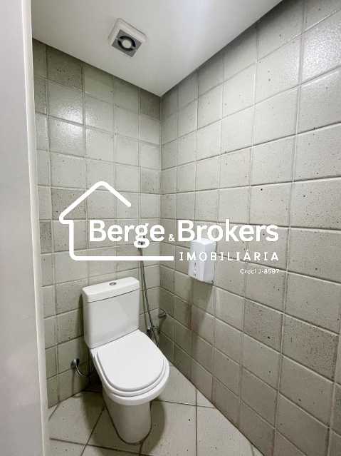 13 - TRAV5 - Sala 1301 - Bh. R - 13