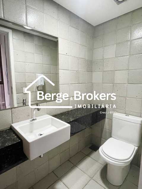 16 - TRAV5 - Sala 1301 - Bh. E - 20