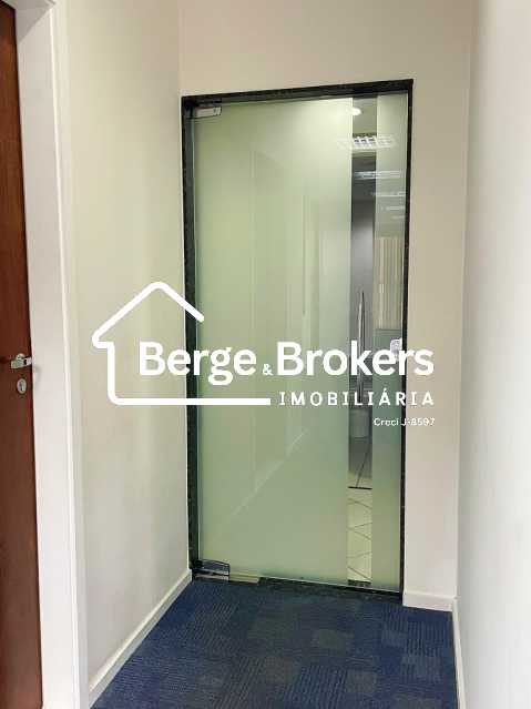 17 - TRAV5 - Sala 1301 - Acess - 21