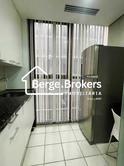 20 - TRAV5 - Sala 1301 - Copa  - 30