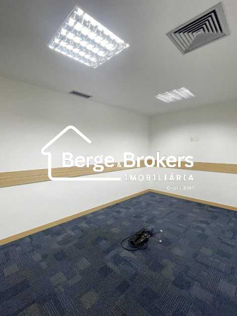 Conheça 25 - OUV88 - 8 PAV - Sala 1 2 do imóvel - Sala Comercial 177m² para alugar Centro, Rio de Janeiro - R$ 8.800 - RJSL00137 - 22 25 - OUV88 - 8 PAV - Sala 1 2 - 22