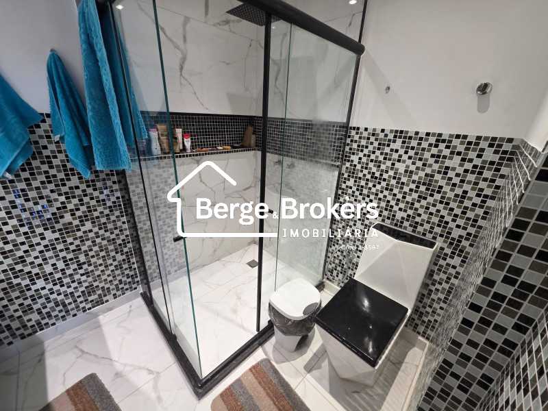 Banheiro social segundo piso - 19