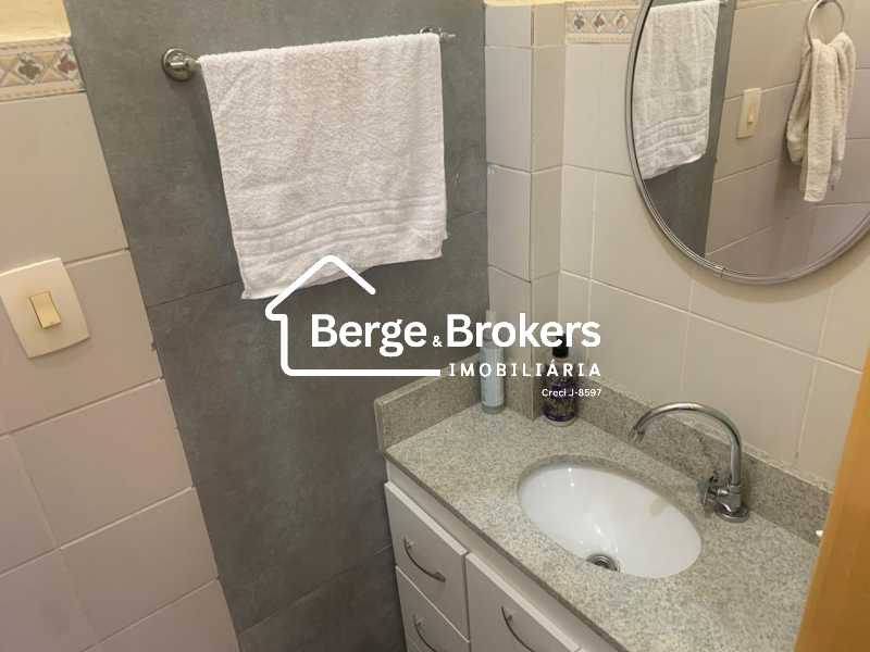 BANHEIRO SOCIAL - 15