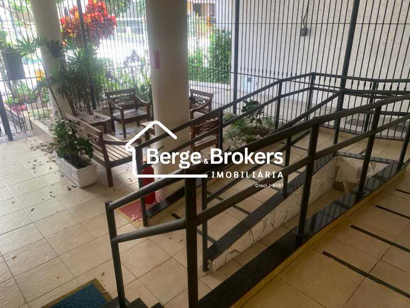 RAMPA PARA DEFICIÊNTES - 22