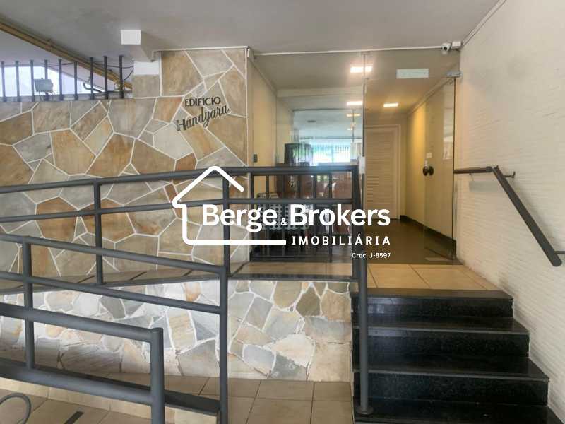 RAMPA PARA DEFICIÊNTES - 23