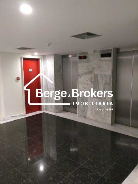Conheça 10 - PASSEIO 62 - 4 PAV - HALL do imóvel - Sala Comercial 629m² para alugar Centro, Rio de Janeiro - R$ 20.000 - RJSL00142 - 7 10 - PASSEIO 62 - 4 PAV - HALL - 7