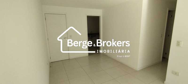 Conheça SALA do imóvel - Apartamento à venda Rua da Passagem, Botafogo, Rio de Janeiro - R$ 1.400.000 - RJAP30749 - 8 SALA - 8
