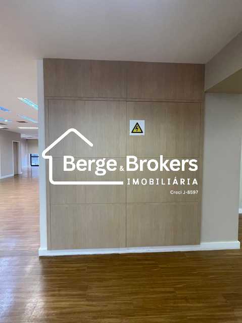 Conheça 05 - RB138 - SL1601 - Ar Cond do imóvel - Sala Comercial 229m² para alugar Centro, Rio de Janeiro - R$ 15.600 - RJSL00143 - 18 05 - RB138 - SL1601 - Ar Cond - 18