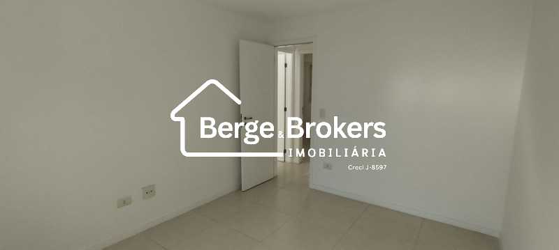 Conheça QUARTO.1 do imóvel - Apartamento NOVO 3 Quartos, sendo 1 Suíte com Vaga de garagem - Botafogo! - RJAP30763 - 11 QUARTO.1 - 11