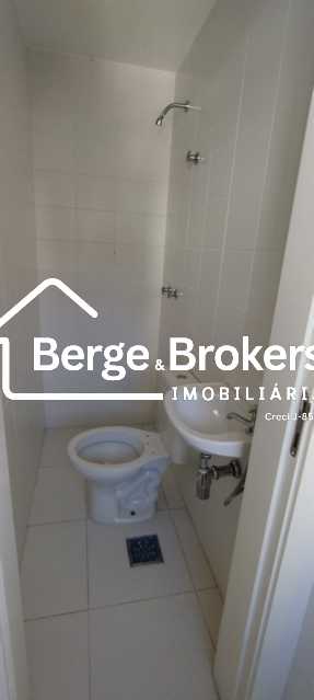 Conheça BANHEIRO DE SERVIÇO do imóvel - Apartamento 3 quartos à venda Botafogo, Rio de Janeiro - R$ 1.380.000 - RJAP30764 - 13 BANHEIRO DE SERVIÇO - 13