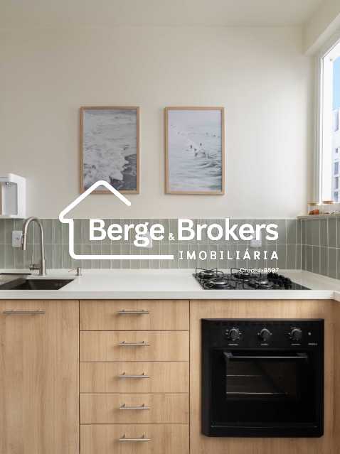 Conheça cozinha. do imóvel - Apartamento : / Residencial / Copacabana - RJAP20802 - 14 cozinha. - 14
