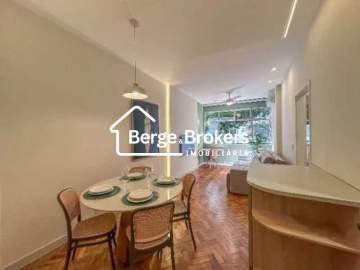 Apartamento : / Residencial / Copacabana - RJAP10403