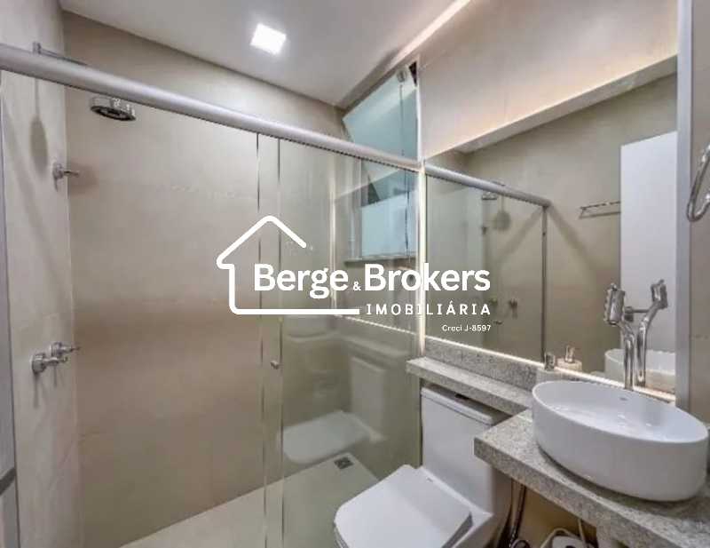Conheça BANHEIRO do imóvel - Apartamento : / Residencial / Copacabana - RJAP10403 - 15 BANHEIRO - 15