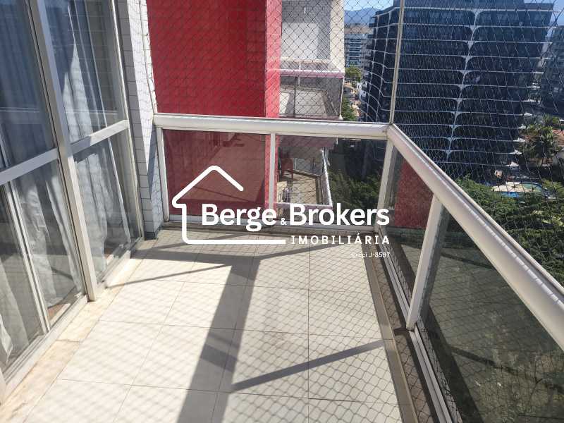 Conheça Varanda. do imóvel - Apartamento à venda Rua Alfredo Volpi, Recreio dos Bandeirantes, Rio de Janeiro - R$ 1.300.000 - RJAP40192 - 8 Varanda. - 8