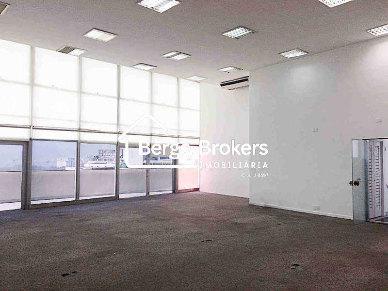 Conheça 07-salao-11pav-2 do imóvel - Aluguel andar corporativo duplex 1.258 m² Rua do Passeio Centro RJ - RJAN00006 - 6 07-salao-11pav-2 - 6