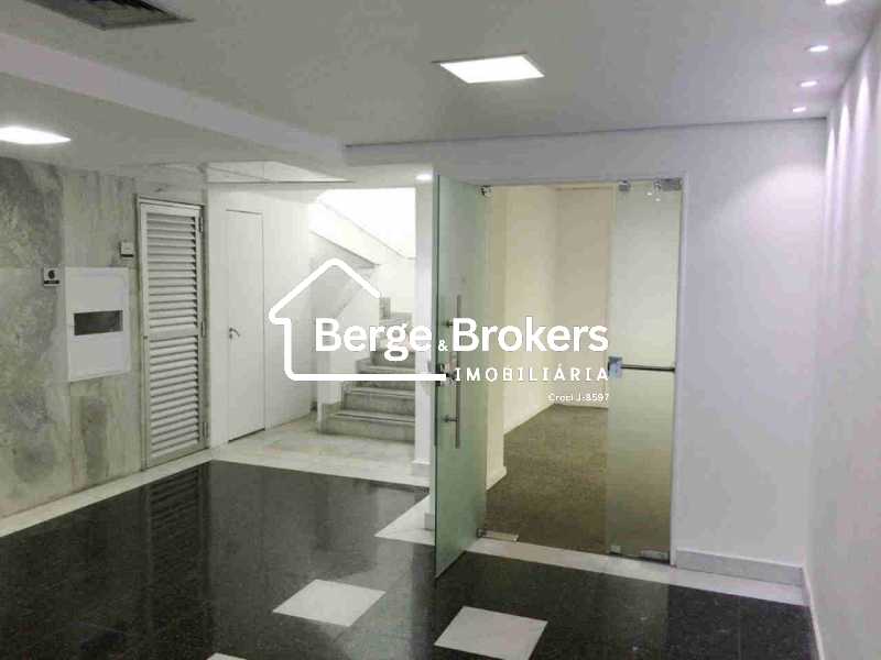 Conheça 14-hall-elevadores-10pav-2 do imóvel - Aluguel andar corporativo duplex 1.258 m² Rua do Passeio Centro RJ - RJAN00006 - 14 14-hall-elevadores-10pav-2 - 14