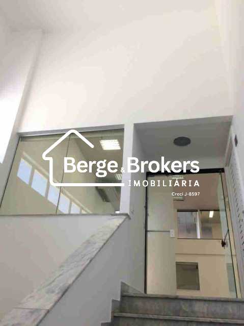 Conheça 16-acesso-11pav-2 do imóvel - Aluguel andar corporativo duplex 1.258 m² Rua do Passeio Centro RJ - RJAN00006 - 16 16-acesso-11pav-2 - 16